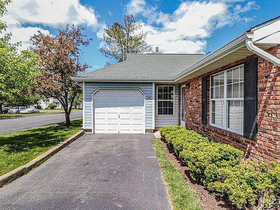 2nd image of 279 Hazlitt Way