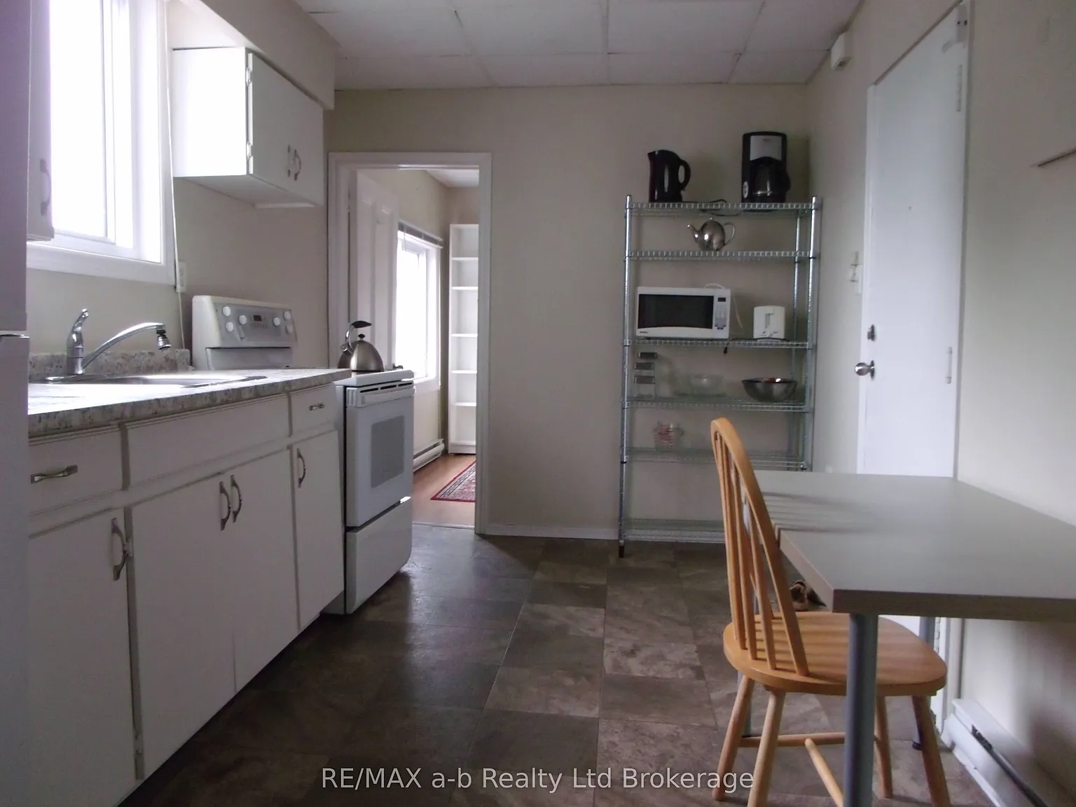 1 bed, $1,150 — Photo 3