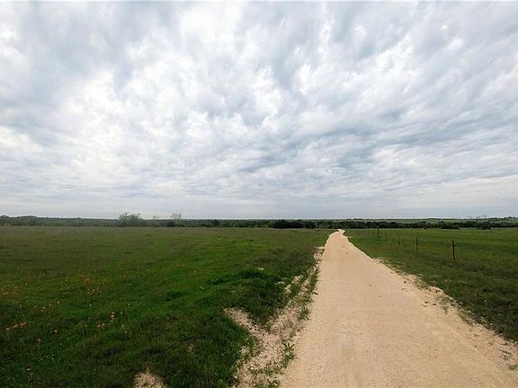 2nd image of 1451 County Road 327