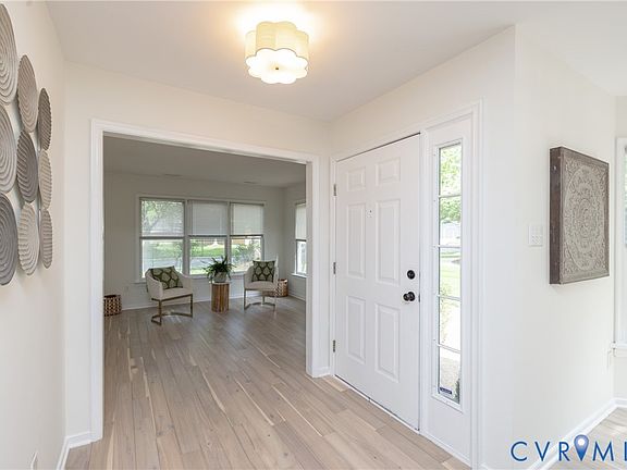 5th image of 12006 Foxfield Cir