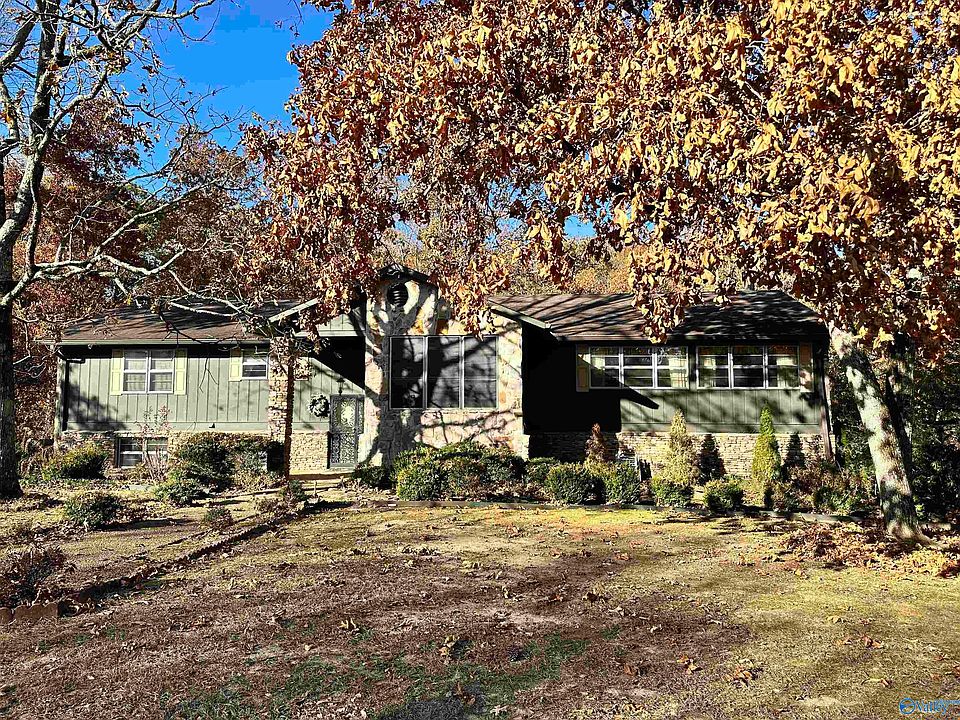 1st image of 4006 Sandor Dr