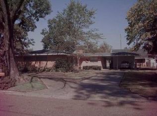 1316 Lourdes St, Sulphur, LA 70663