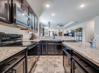 1337 Waggoner Dr, Crossroads, TX 76227