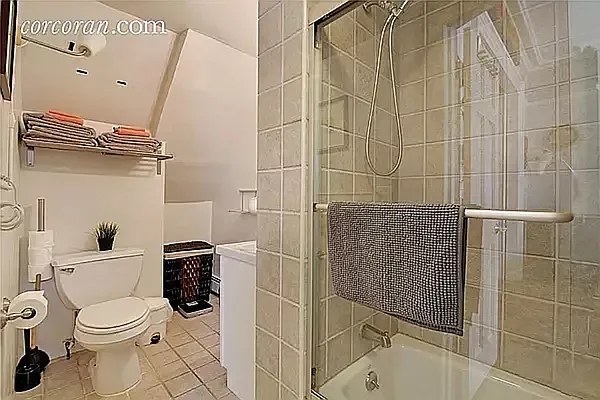 Rented by Corcoran | media 43