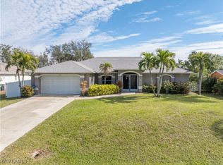 1721 SW 10th Pl, Cape Coral, FL 33991