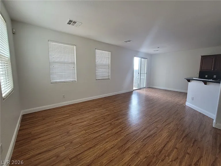 6140 Pine Villa Ave #103 — Photo 11
