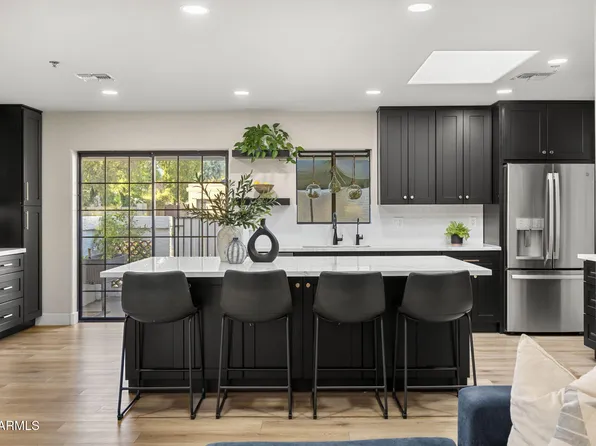 10945 E SAN SALVADOR Drive, Scottsdale, AZ 85259