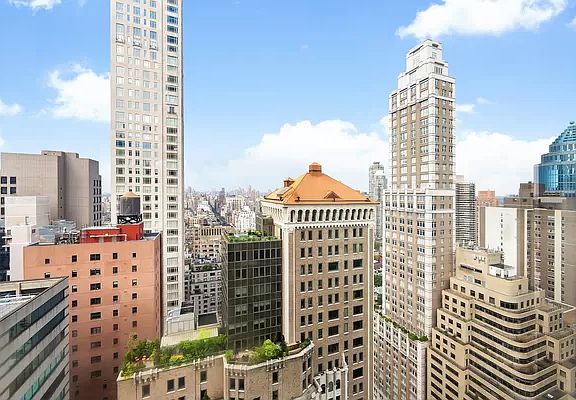 2nd image of 500 Park Ave APT 30A
