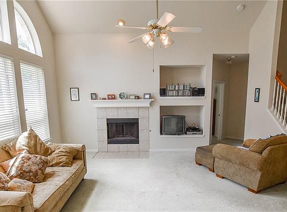 5th image of 1901 Arrow Wood Dr