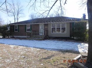 512 E Saint Eunice Rd, Fulton, MO 65251