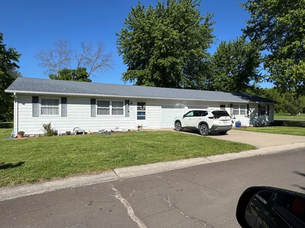 1905 Madison St #1905, Trenton, MO 64683