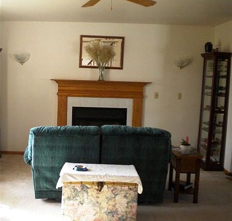 5th image of 17263 Meadowlark Dr