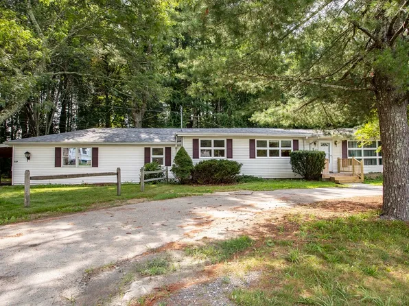 14 Farm Ln, Norton, MA 02766