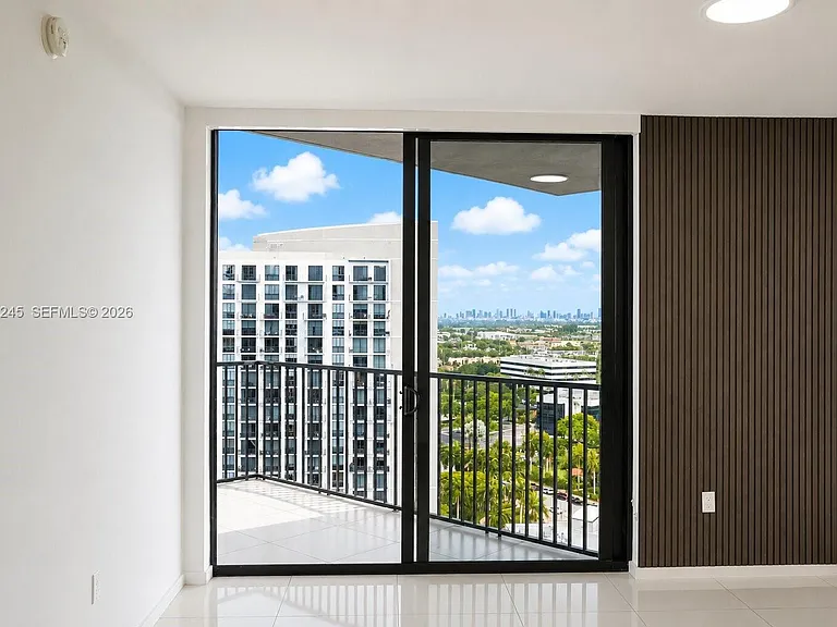 5300 Paseo Dr #1701 — Photo 6