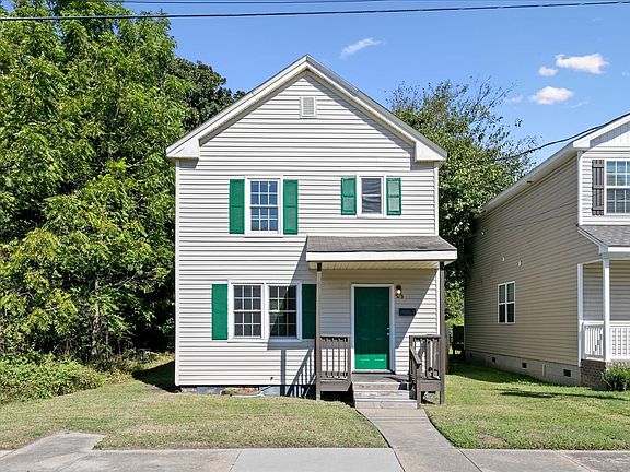 2nd image of 715 18th St