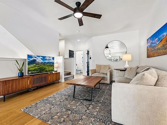 2nd image of 220 Metz Lane #604