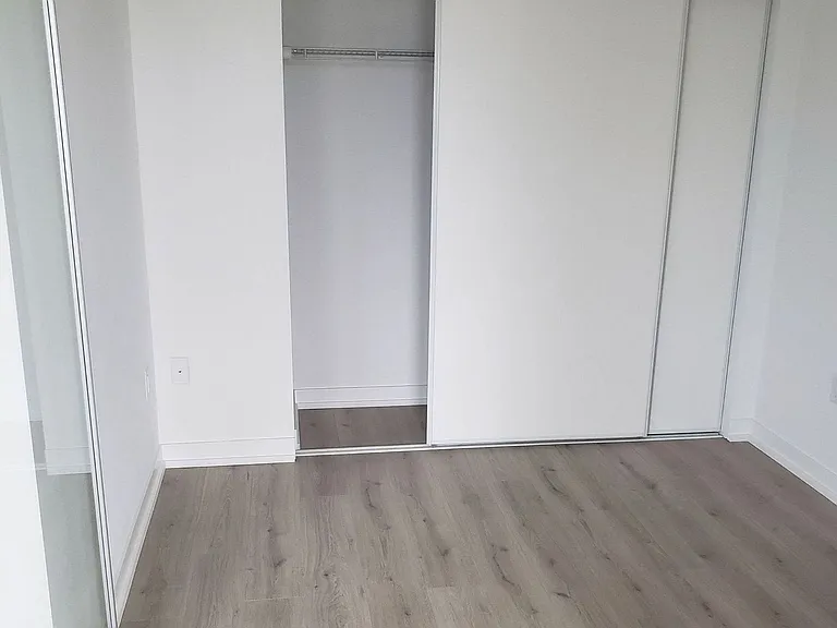 395 Bloor St E #3706 — Photo 5