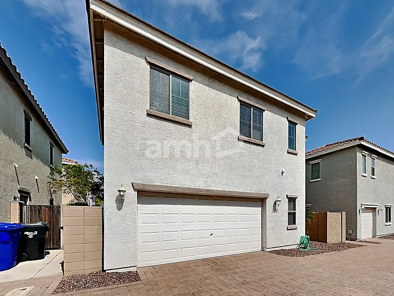 4740 E Redfield Rd — Photo 16