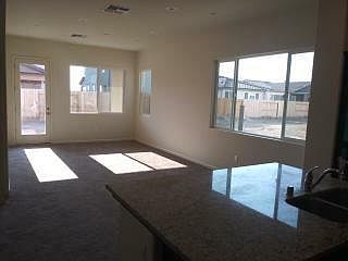 4th image of 4387 Strathmore Pl