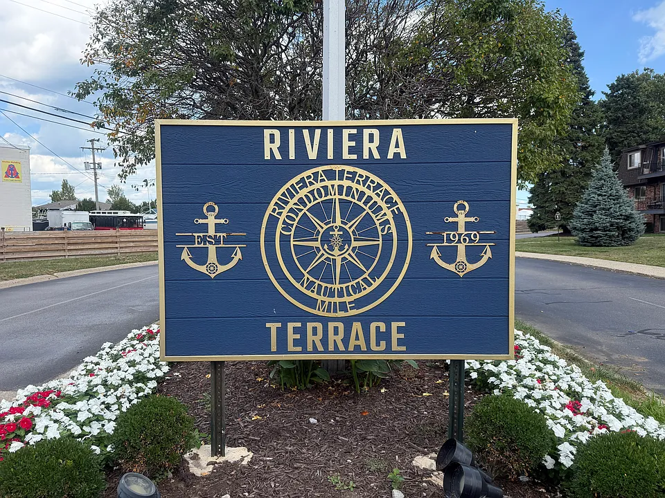 334 Riviera Dr
