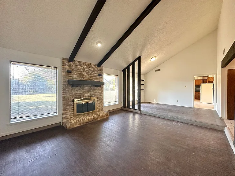 216 W Cardinal Ln — Photo 7