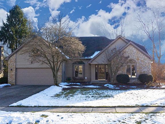 2nd image of 759 Gulf Stream Ct