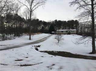 5075 Beaver Dam Way, Bessemer City, NC 28016