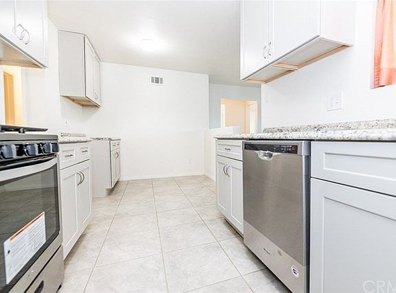 5th image of 11430 Weber Ave