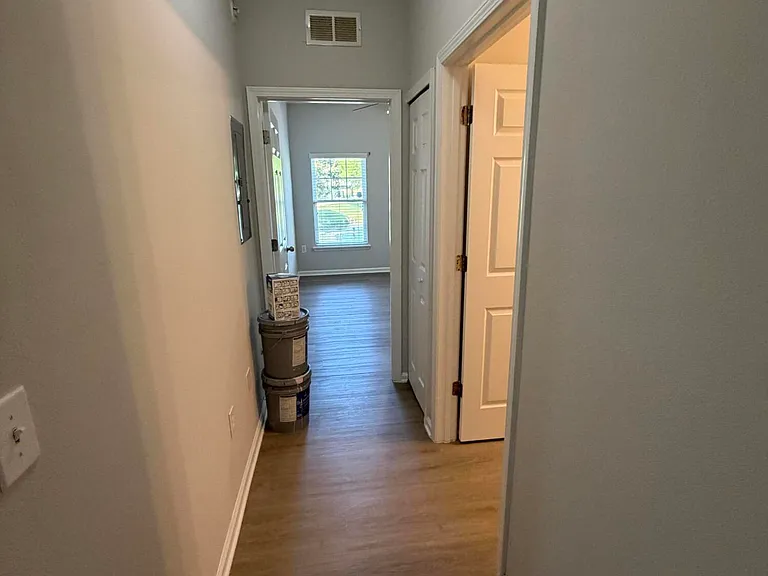 8201 Green Parrot Rd #106 — Photo 26