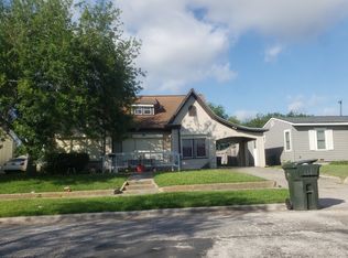 3641 S Saxet Dr, Corpus Christi, TX 78408