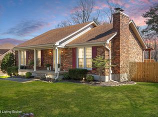 7508 Nottoway Cir, Louisville, KY 40214