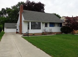 16519 Webster Rd, Middleburg Heights, OH 44130