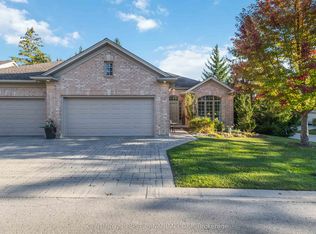 140 McGarrell Dr #4, London, ON N6G 5J1