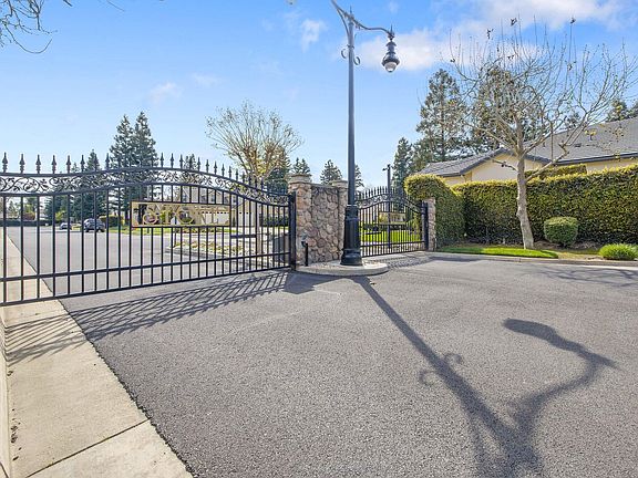 3rd image of 2816 E Harter Court