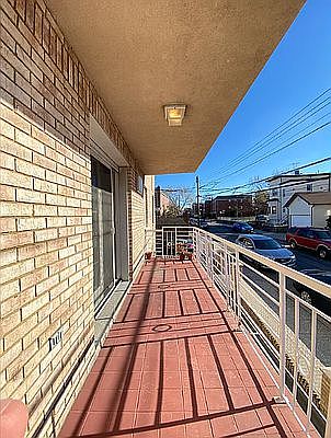 4th image of 20-47 42nd St #2