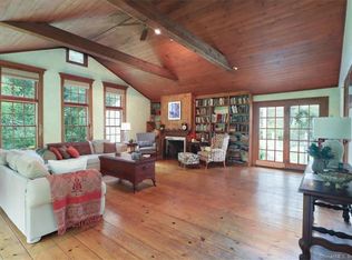 9 Codfish Hill Rd, Bethel, CT 06801