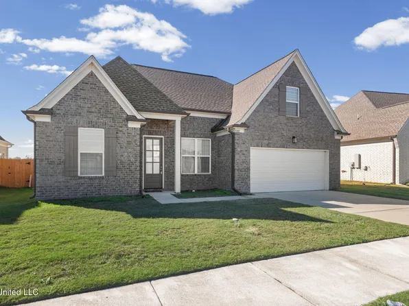 9205 Lakeside Cir S, Walls, MS 38680