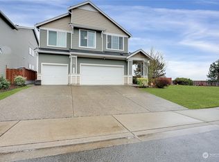 16004 24th St E, Lake Tapps, WA 98391