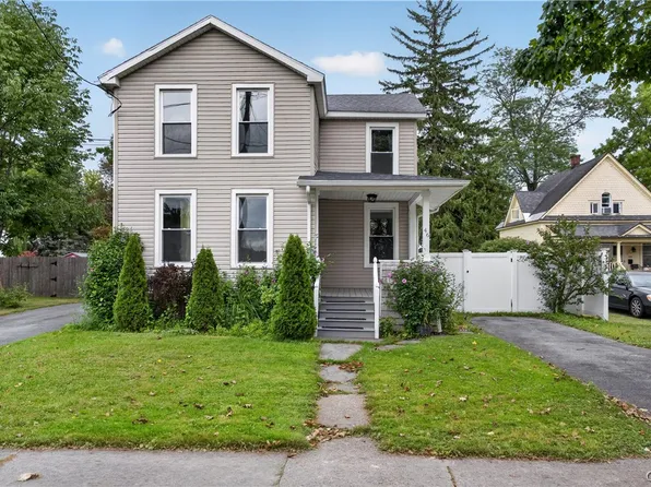 46 Maple St, Auburn, NY 13021