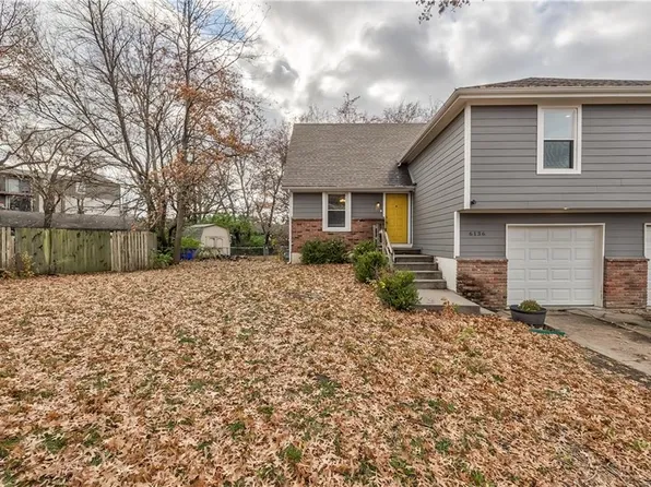 6136 Newton St, Overland Park, KS 66202