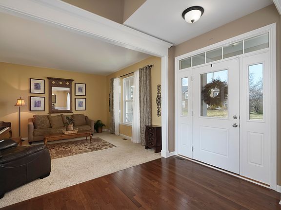 5th image of 10855 Arcaro Ln
