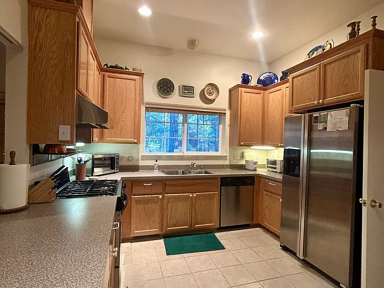 11820 Oslo Dr — Photo 7
