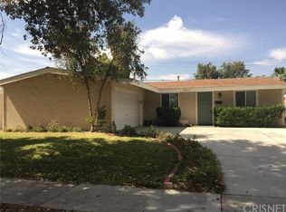 19355 Newhouse St, Santa Clarita, CA 91351