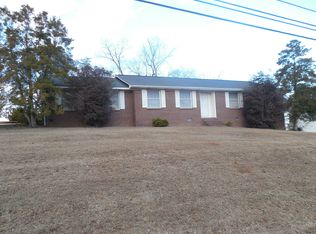 407 Rock Mills Road, Roanoke, AL 36274