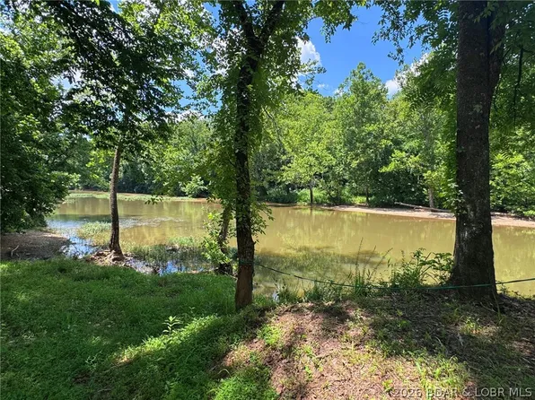 1378 Full Gallop Ln, Roach, MO 65787
