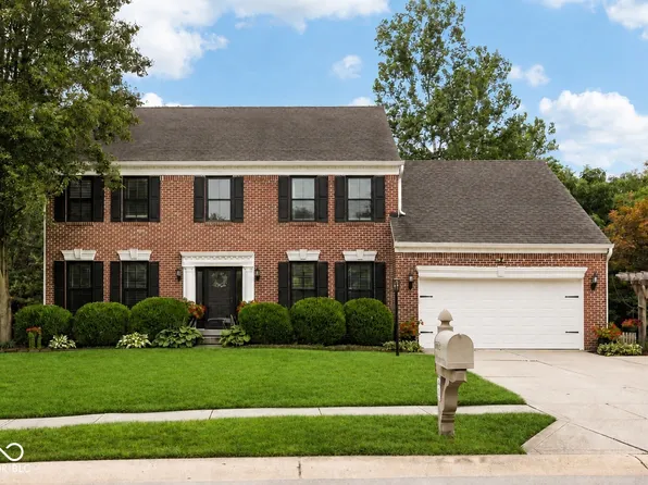 1852 Valleywood Dr, Avon, IN 46123