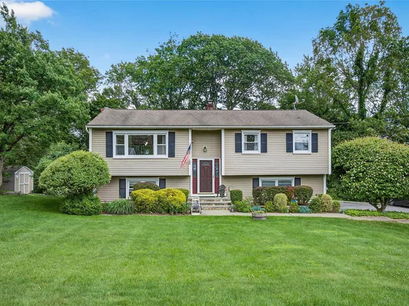 15 Richard Road, Mahopac, NY 10541
