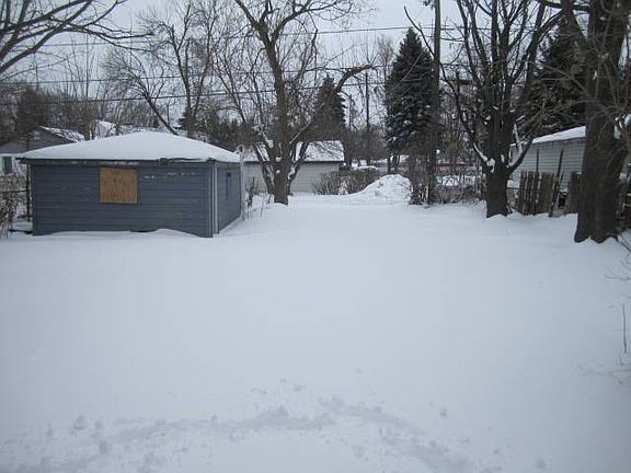 4th image of 1507 Audrey Nixon Blvd