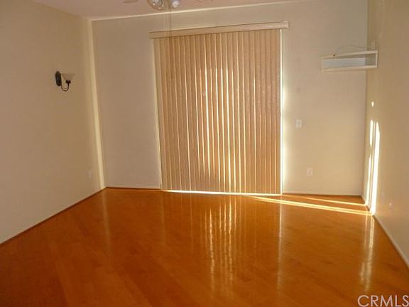 3rd image of 10129 Delcresta Dr