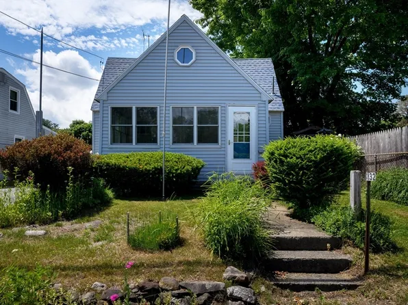 132 Eagle St, Ware, MA 01082